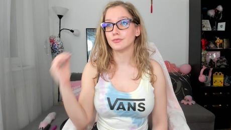LunaNicole  04-05-2022